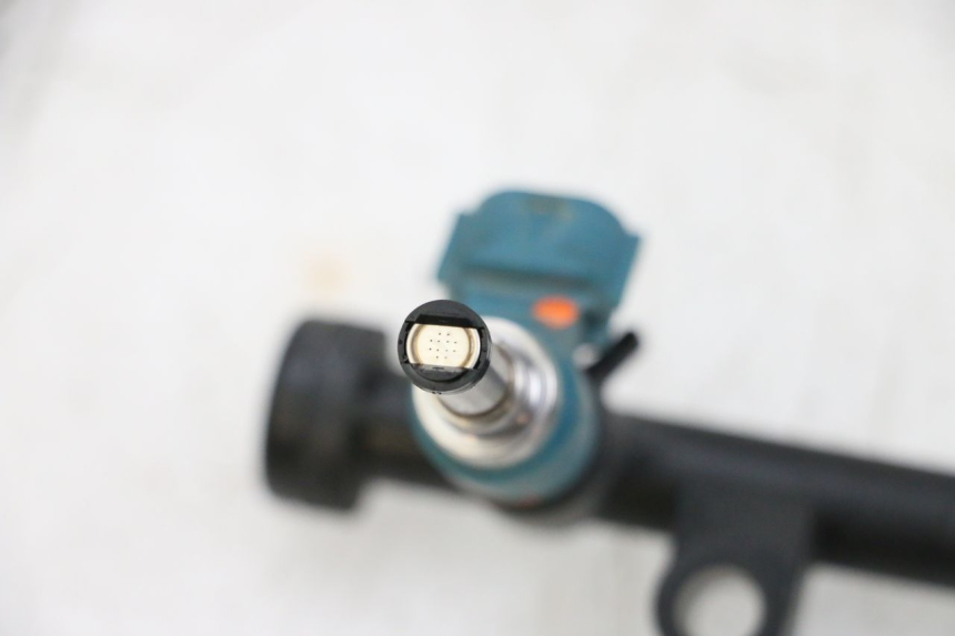 photo de INJECTEUR YAMAHA MT-07 MT07 ABS 700 (2018 - 2020) - Autre angle de vue