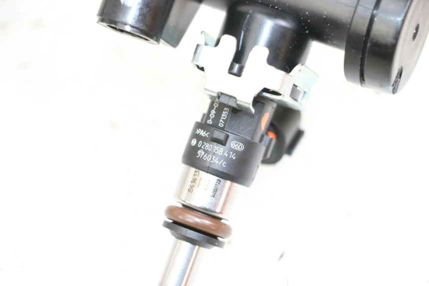 photo de INJECTEUR ROYAL ENFIELD CONTINENTAL GT 650 (2019 - 2024)