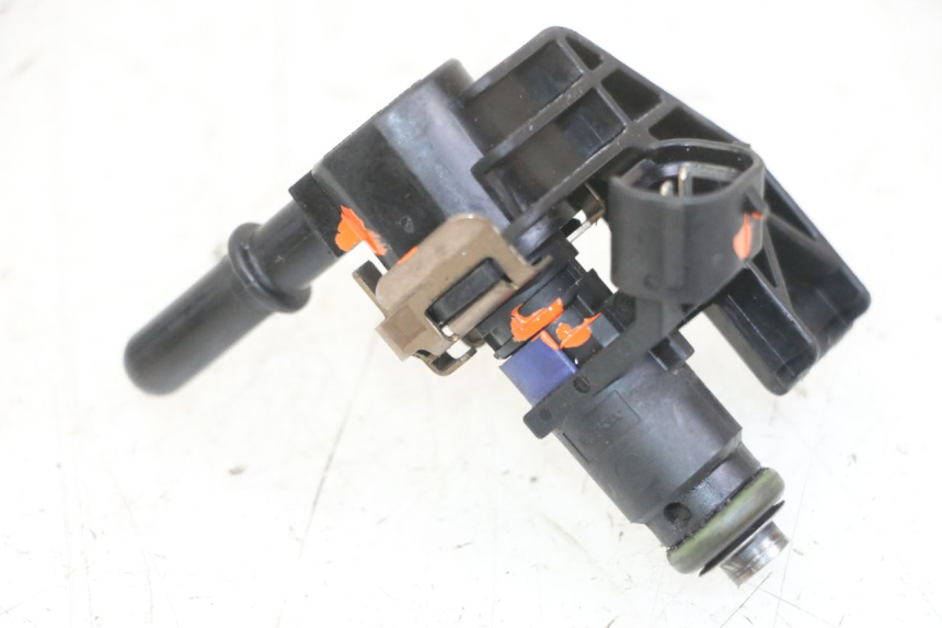 photo de INJECTEUR PEUGEOT SATELIS 125 (2013 - 2018)