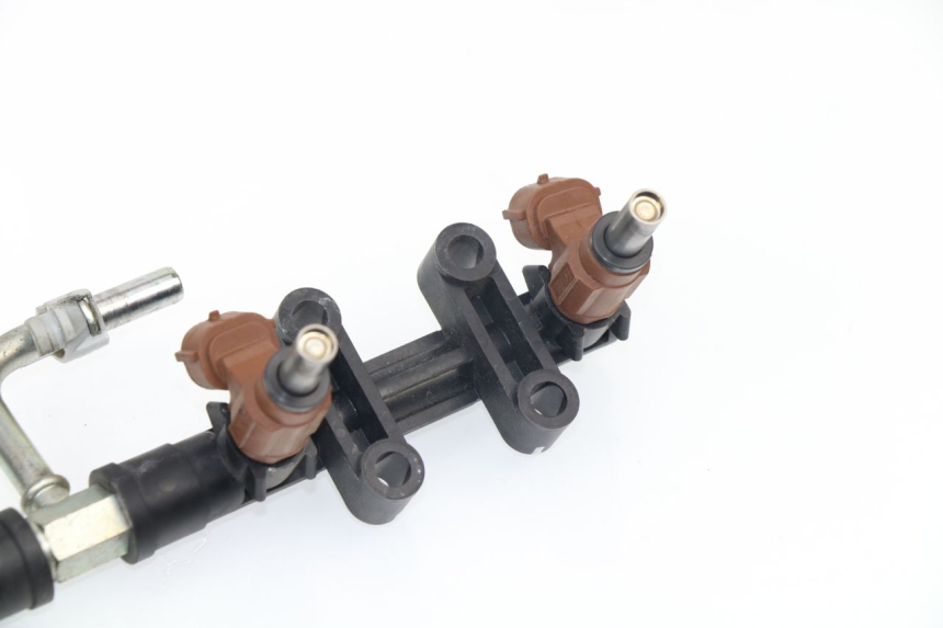 photo de INJECTEUR SUZUKI GSR 750 (2011 - 2017)