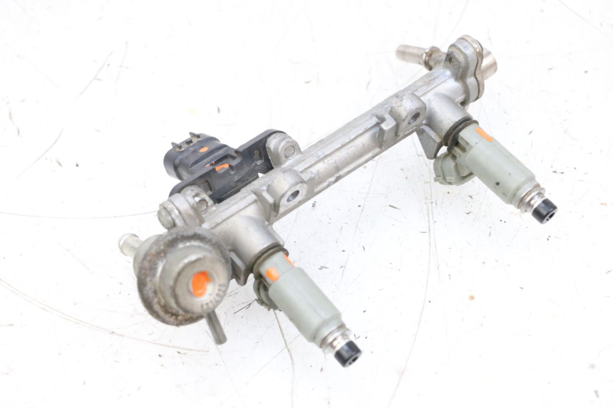 photo de INJECTEUR YAMAHA TDM ABS 900 (2002 - 2014) - État de surface