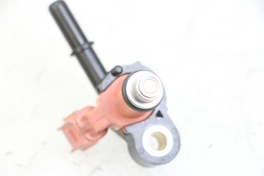 photo de INJECTEUR YAMAHA TRICITY 300 (2020 - 2024) - Autre angle de vue