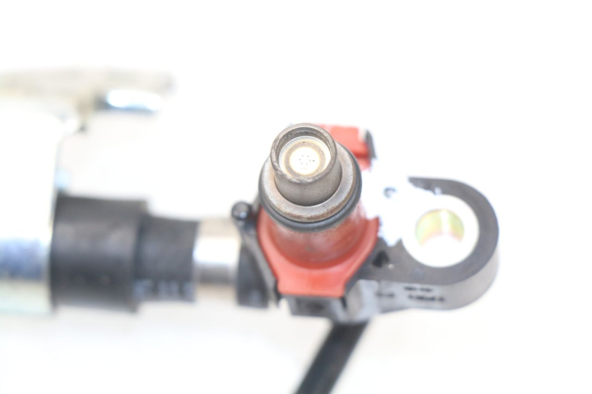 photo de INJECTEUR YAMAHA XMAX X-MAX ABS 125 (2014 - 2016) - Zoom état d’usage