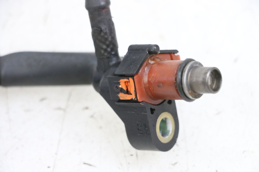 photo de INJECTEUR YAMAHA XMAX X-MAX 125 (2006 - 2009) - Gros plan technique