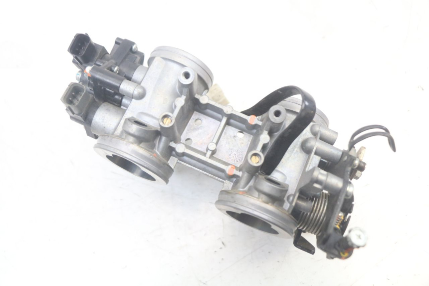 photo de INJECTION KAWASAKI ER-6 ER6 N 650 (2012 - 2016)