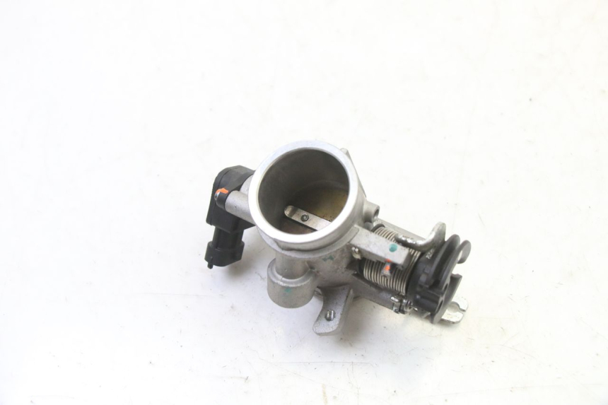 photo de INJECTION BMW G310 R 310 (2016 - 2020)