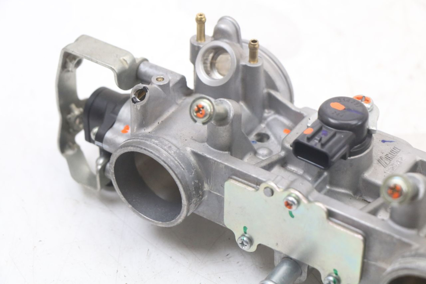 photo de INJECTION ROYAL ENFIELD CONTINENTAL GT 650 (2019 - 2024)