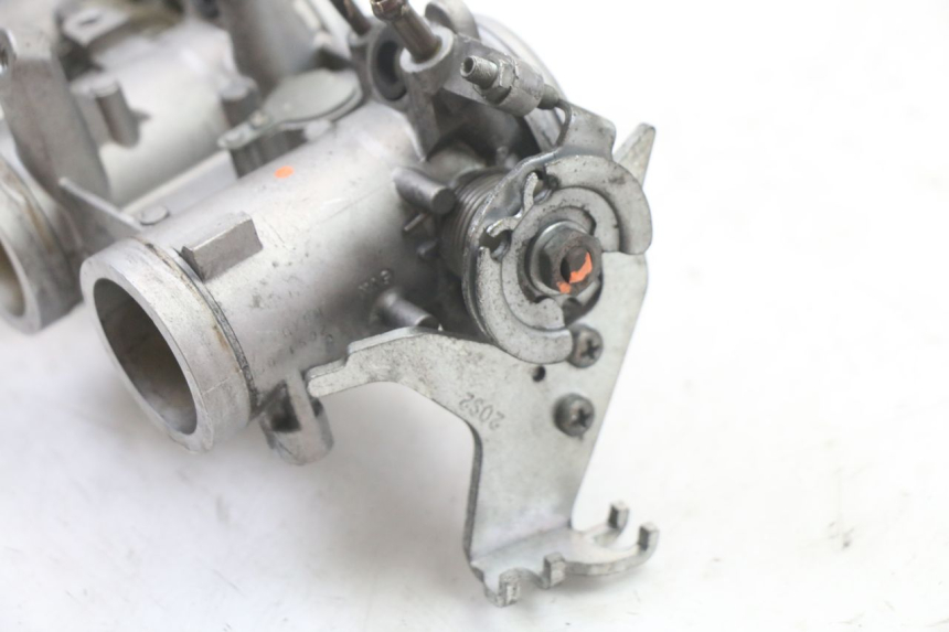 photo de INJECTION YAMAHA XJ6 600 (2008 - 2016)