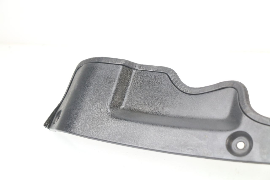 photo de INTERIEUR TETE FOURCHE DROIT KAWASAKI GTR 1000 (1994 - 2004)