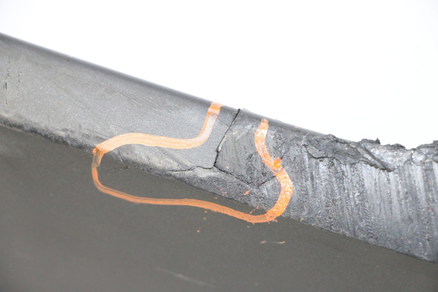 photo de INTERIEUR TETE FOURCHE DROIT YAMAHA XMAX X-MAX 125 (2021 - 2025)