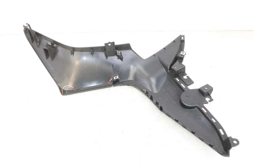 photo de INTERIEUR TETE FOURCHE DROIT YAMAHA XMAX X-MAX 125 (2021 - 2025)