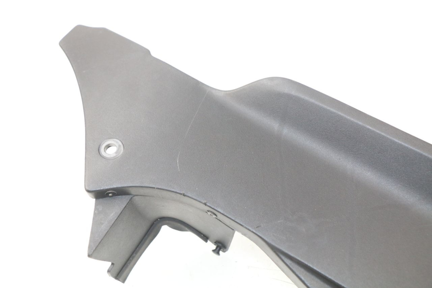 photo de INTERIEUR TETE FOURCHE GAUCHE HONDA CBR 919 RR FIREBLADE 900 (1998 - 1999) - Détail de la pièce