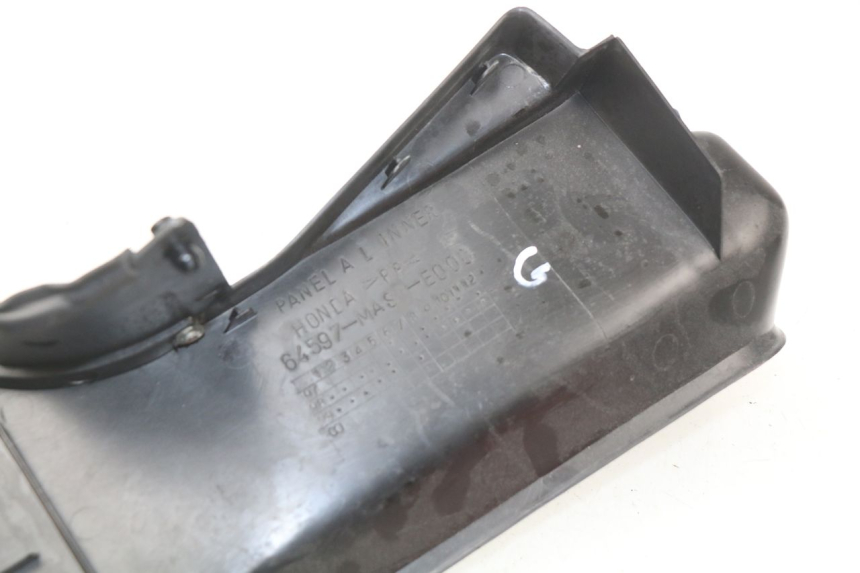 photo de INTERIEUR TETE FOURCHE GAUCHE HONDA CBR 919 RR FIREBLADE 900 (1998 - 1999) - Autre angle de vue