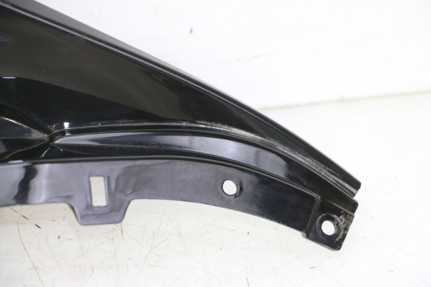 photo de INTERIEUR TETE FOURCHE GAUCHE STAHO FH 50 (2018 - 2019)