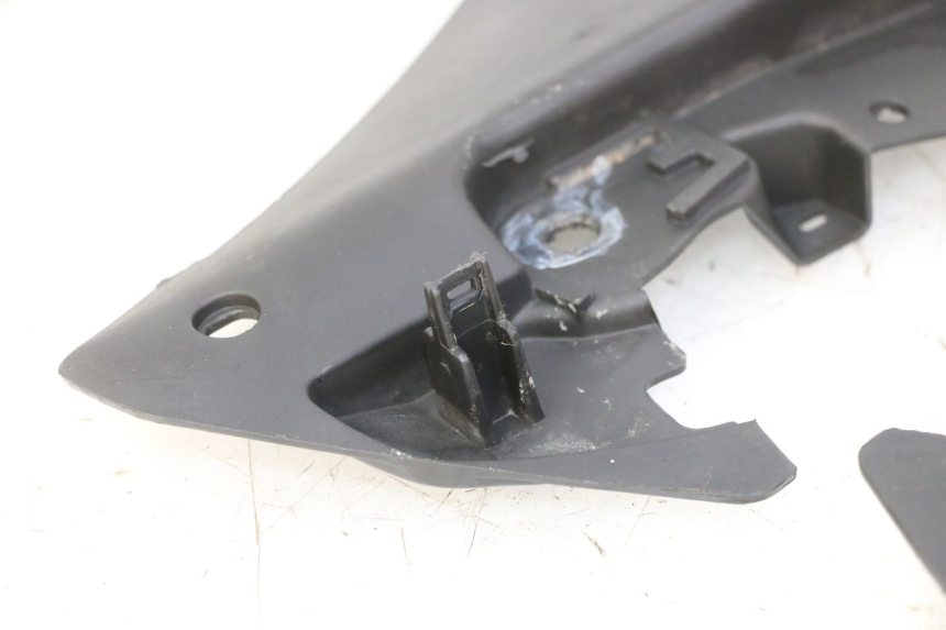 photo de INTERIEUR TETE DE FOURCHE STAHO FH 50 (2018 - 2019)