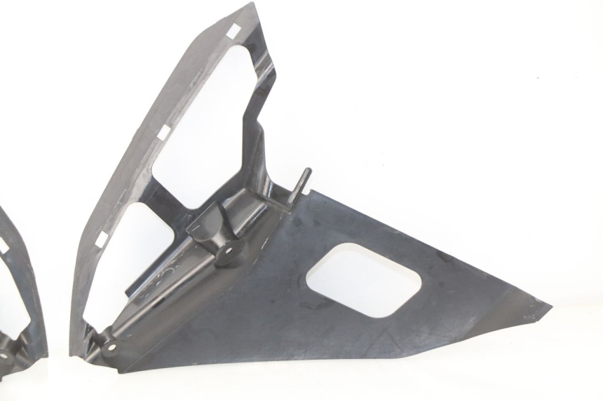 photo de INTERIEUR TETE DE FOURCHE SUZUKI GSX-R GSXR K16 1000 (2012 - 2016)