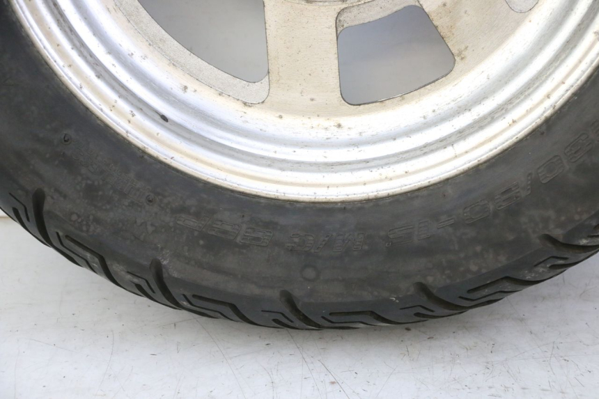 photo de JANTE ARRIÈRE ET PNEU HYOSUNG GV AQUILA 125 (2000 - 2004)