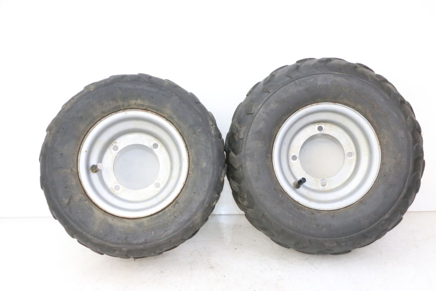 photo de JANTE ARRIÈRE ET PNEU KEROX BAZOOKA 110