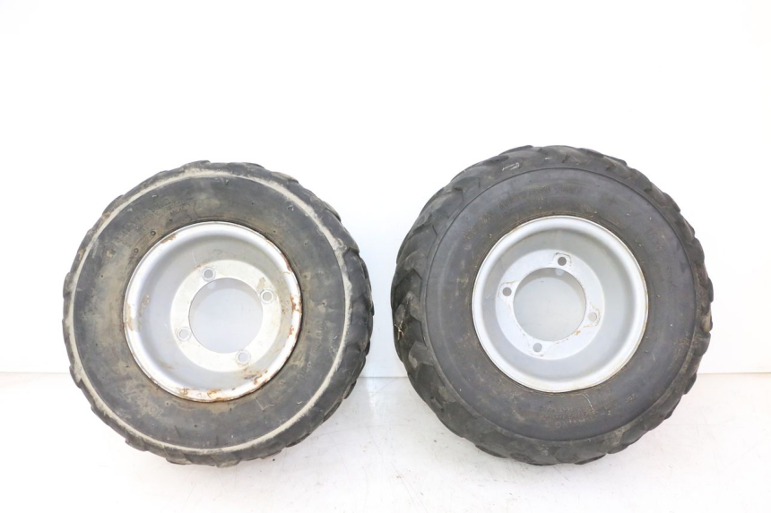 photo de JANTE ARRIÈRE ET PNEU KEROX BAZOOKA 110