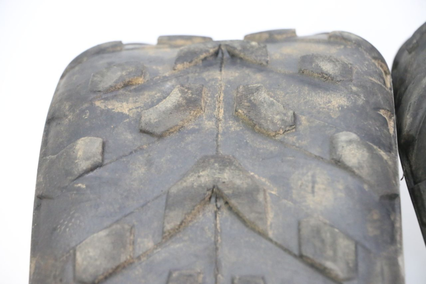 photo de JANTE ARRIÈRE ET PNEU KEROX BAZOOKA 110