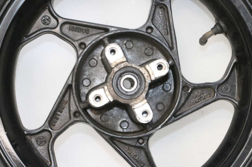 photo de JANTE ARRIÈRE ET PNEU MAG POWER BOMBERS 4T 50 (2016 - 2026) - Photo complémentaire