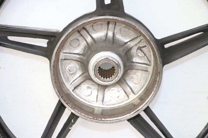 photo de JANTE ARRIÈRE ET PNEU TNT MOTOR BOSTON 4T 50 (2018 - 2025)