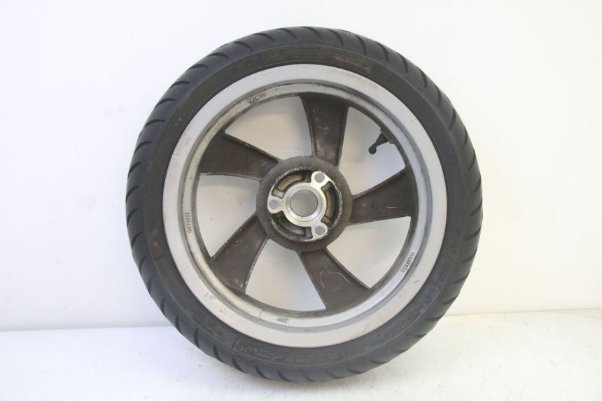 photo de JANTE ARRIÈRE ET PNEU PEUGEOT CITYSTAR 50 (2013 - 2017)