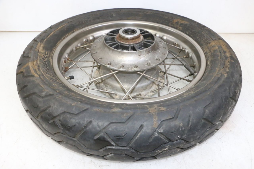 photo de JANTE ARRIÈRE ET PNEU APRILIA CLASSIC 125 (1995 - 2001)