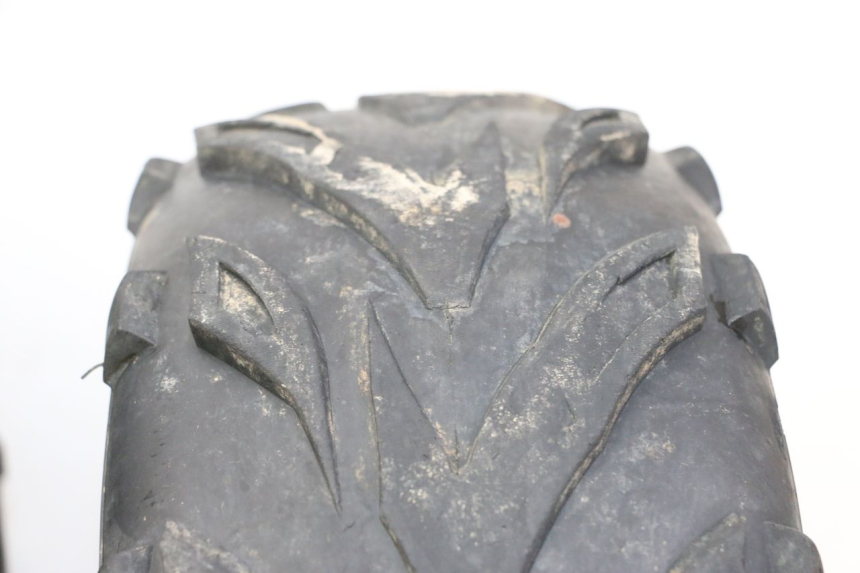 photo de JANTE ARRIÈRE ET PNEU SPEEDY DELUXE 125