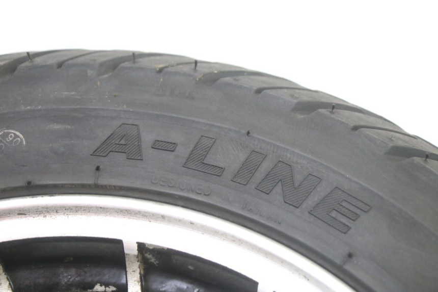 photo de JANTE ARRIÈRE ET PNEU VENESI FLY RETRO 4T 50 (2020 - 2025)