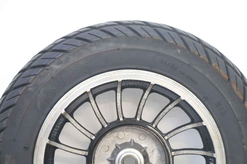 photo de JANTE ARRIÈRE ET PNEU VENESI FLY RETRO 4T 50 (2020 - 2025)