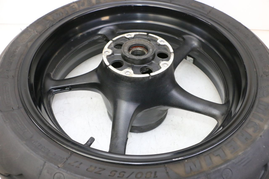 photo de JANTE ARRIÈRE ET PNEU YAMAHA FZ6 FAZER S2 600 (2007 - 2011)