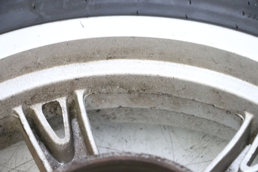 photo de JANTE ARRIÈRE ET PNEU PEUGEOT KISBEE 4T 50 (2018 - 2022) - Vue d’ensemble