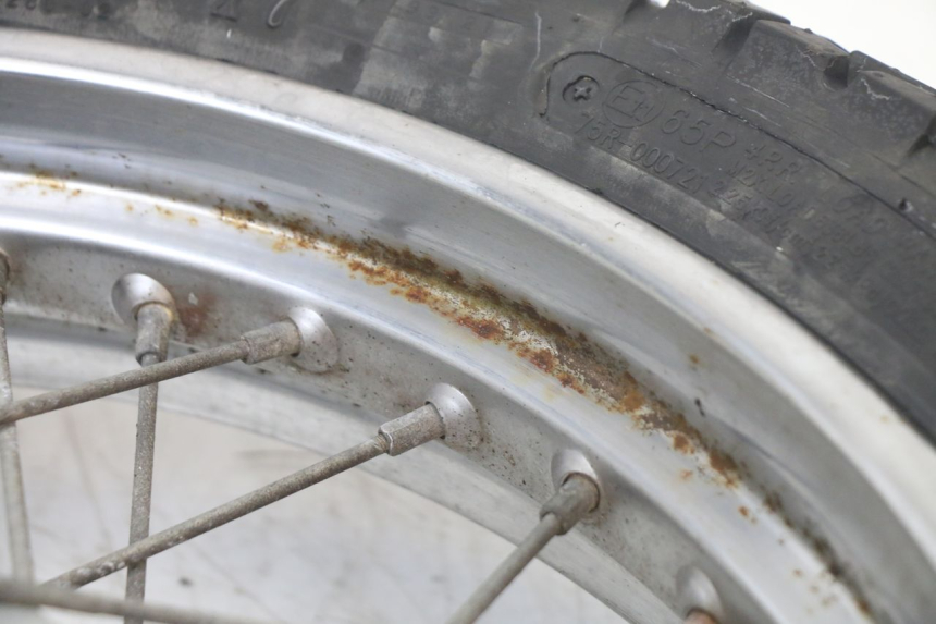 photo de JANTE ARRIÈRE ET PNEU KYMCO STRYKER OFF ROAD 125 (1999 - 2005)