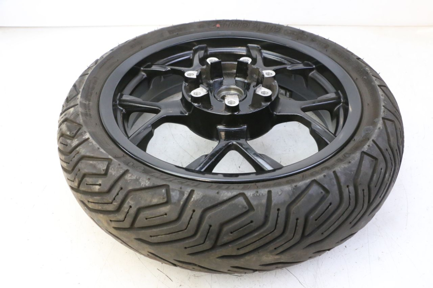 photo de JANTE ARRIÈRE ET PNEU PIAGGIO MP3 HPE 310 (2024 - 2025)