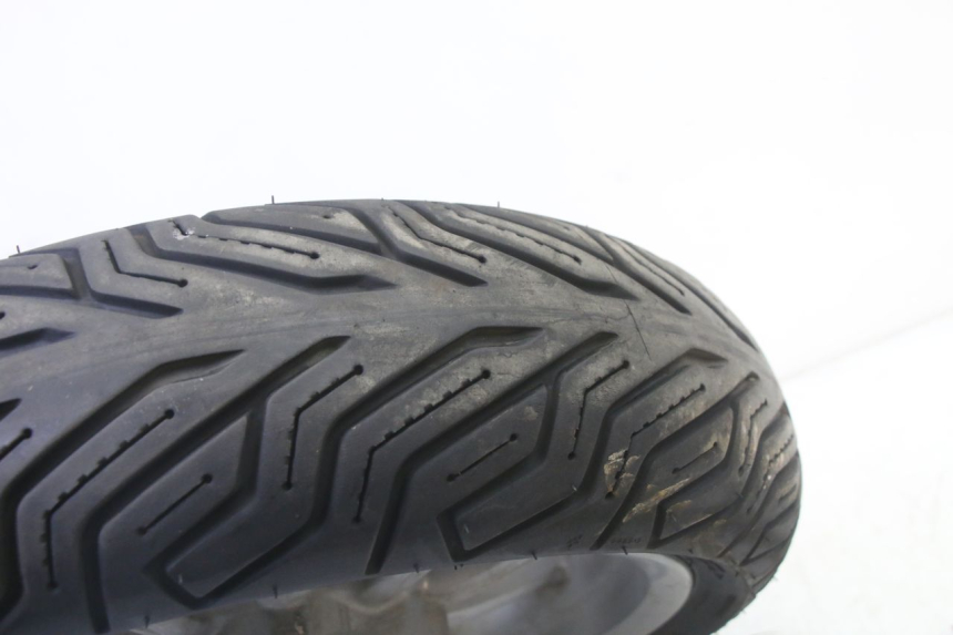 photo de JANTE ARRIÈRE ET PNEU PIAGGIO MP3 RL 250 (2007 - 2010)