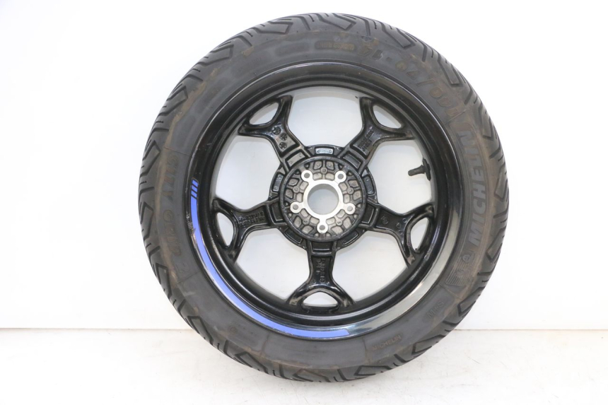 photo de JANTE ARRIÈRE ET PNEU PIAGGIO MP3 500 (2016 - 2018) - Marquages et références