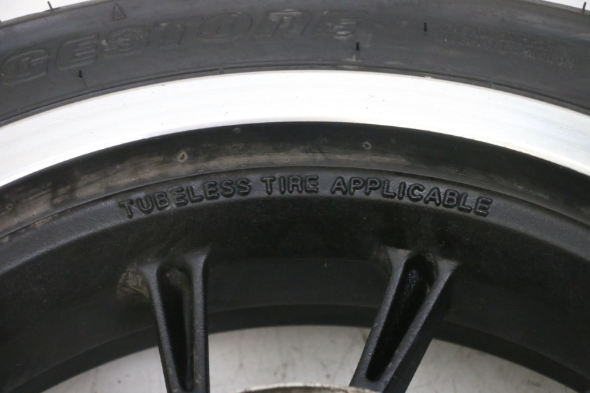 photo de JANTE ARRIÈRE ET PNEU KYMCO LIKE 4T 50 (2019 - 2025)