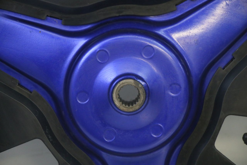 photo de JANTE ARRIÈRE ET PNEU YAMAHA PW 50 (1984 - 2020)