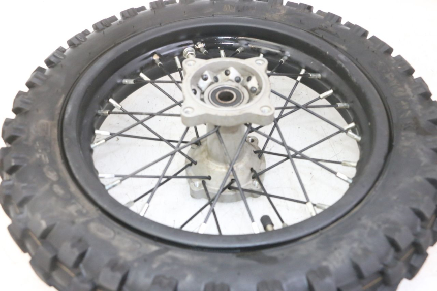 photo de JANTE ARRIÈRE ET PNEU APOLLO RXF 125