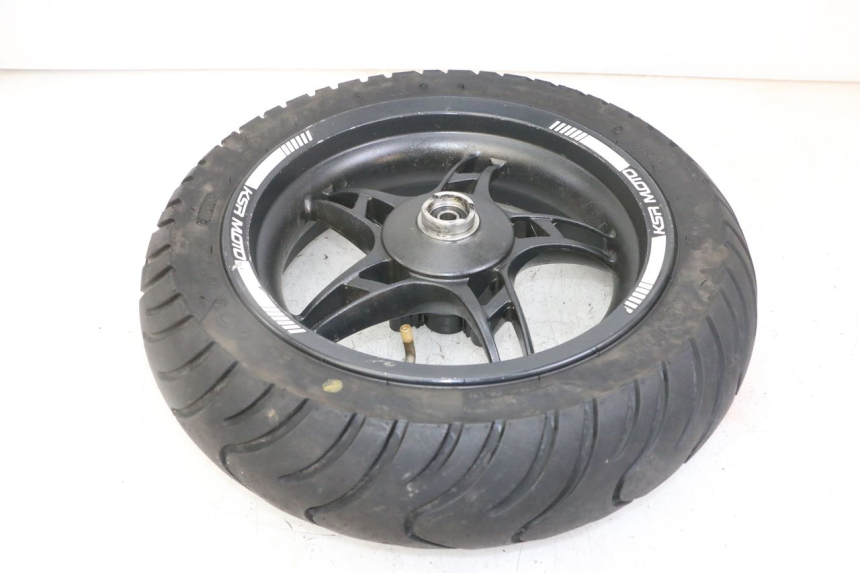 photo de JANTE ARRIÈRE ET PNEU KSR SIRION 4T 50 (2018 - 2025)