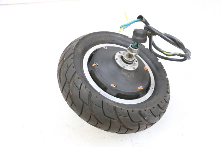 photo de JANTE ARRIÈRE ET PNEU DUALTRON VICTOR LIMITED 1