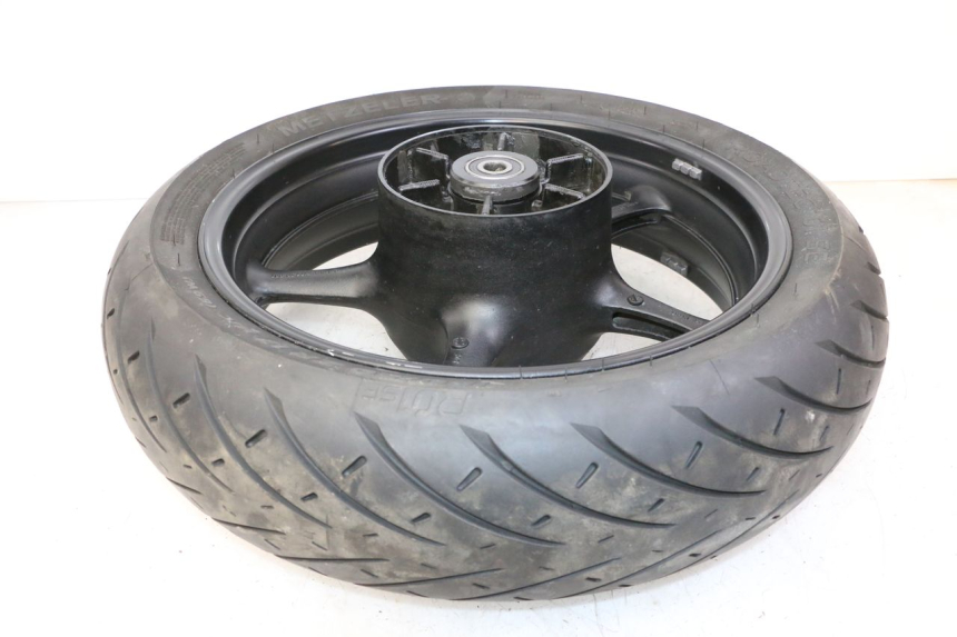 photo de JANTE ARRIÈRE ET PNEU YAMAHA XJ6 ABS 600 (2008 - 2016)