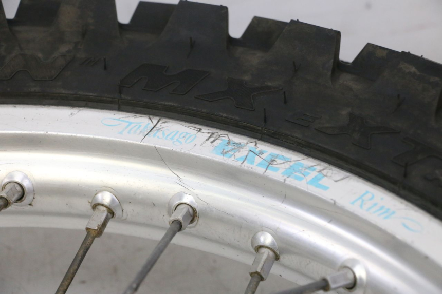 photo de JANTE ARRIÈRE ET PNEU YAMAHA YZF YZ-F 450 (2014 - 2016)