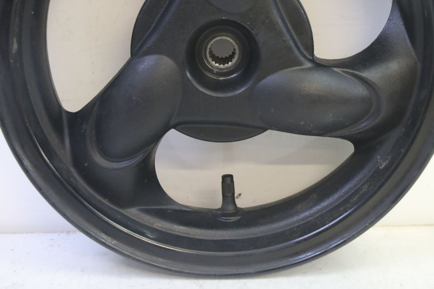 photo de JANTE ARRIERE KYMCO AGILITY 4T 50 (2018 - 2022) - Autre angle de vue