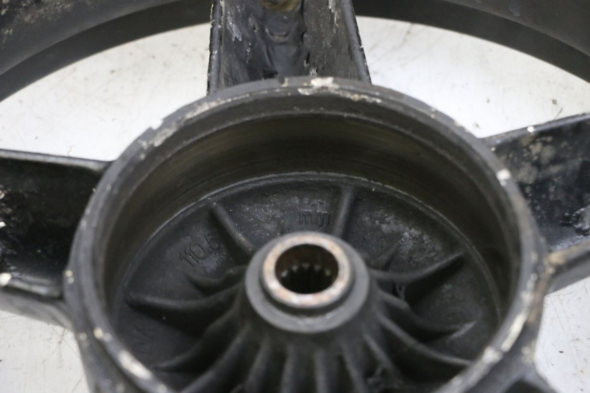 photo de JANTE ARRIERE MBK BOOSTER SPIRIT 50 (2004 - 2017) - Détails caractéristiques