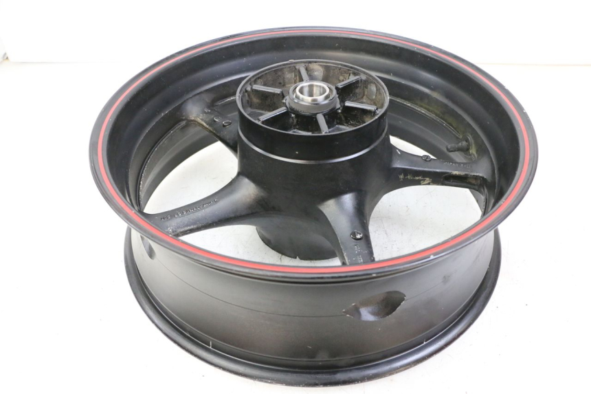 photo de JANTE ARRIERE YAMAHA FZ6 FAZER S2 600 (2007 - 2011)