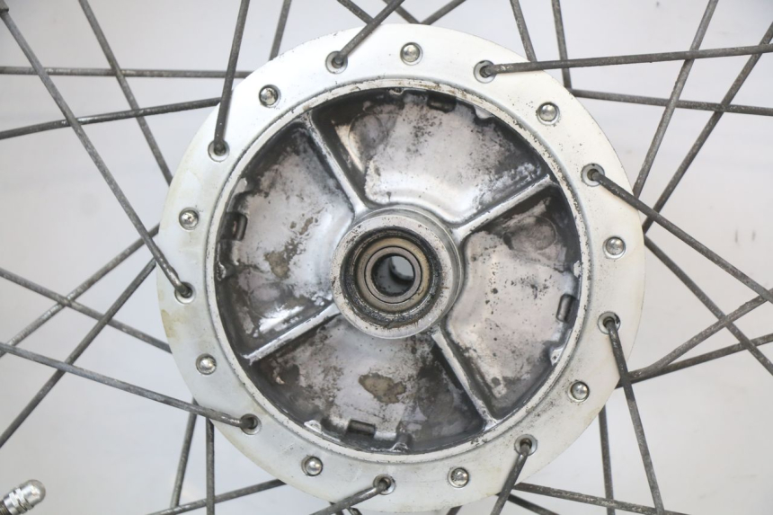 photo de JANTE ARRIERE SUZUKI GN 125 (1997 - 2000)