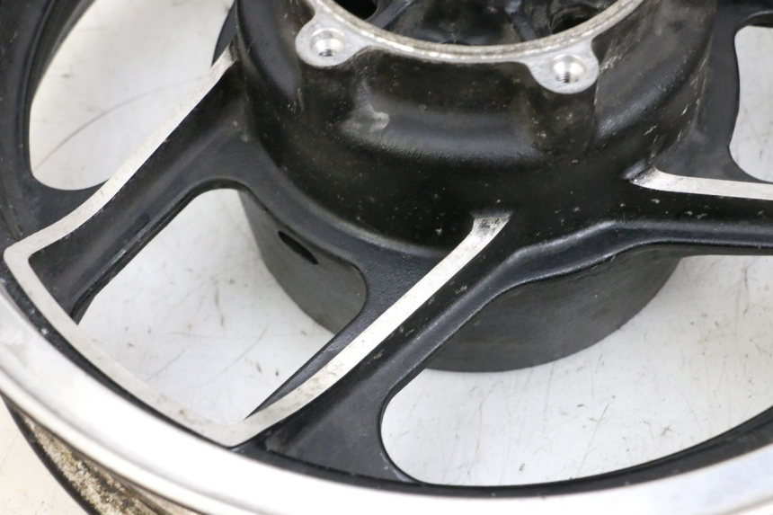 photo de JANTE ARRIERE KAWASAKI GPZ RX 1000 (1986 - 1988) - Marquages et références