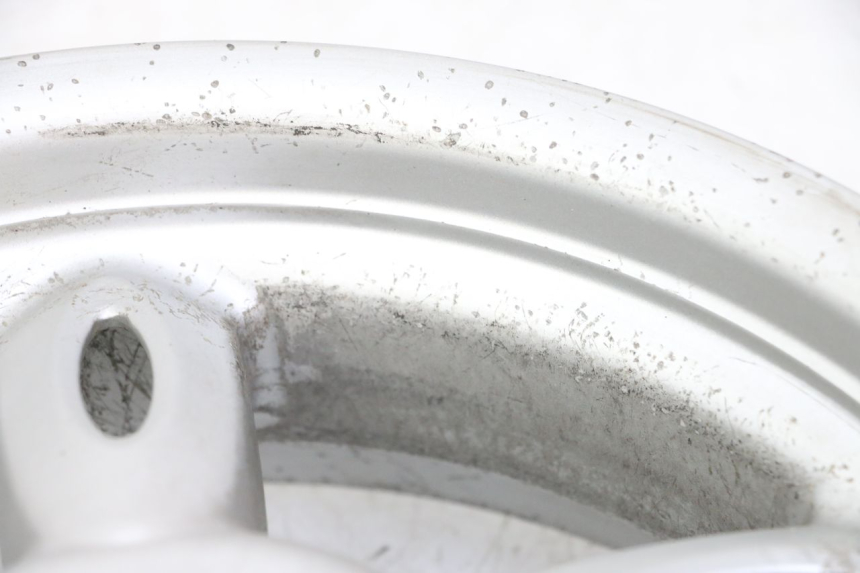 photo de JANTE ARRIERE YAMAHA NEOS NEO'S 4T 50 (2008 - 2016) - Vue rapprochée